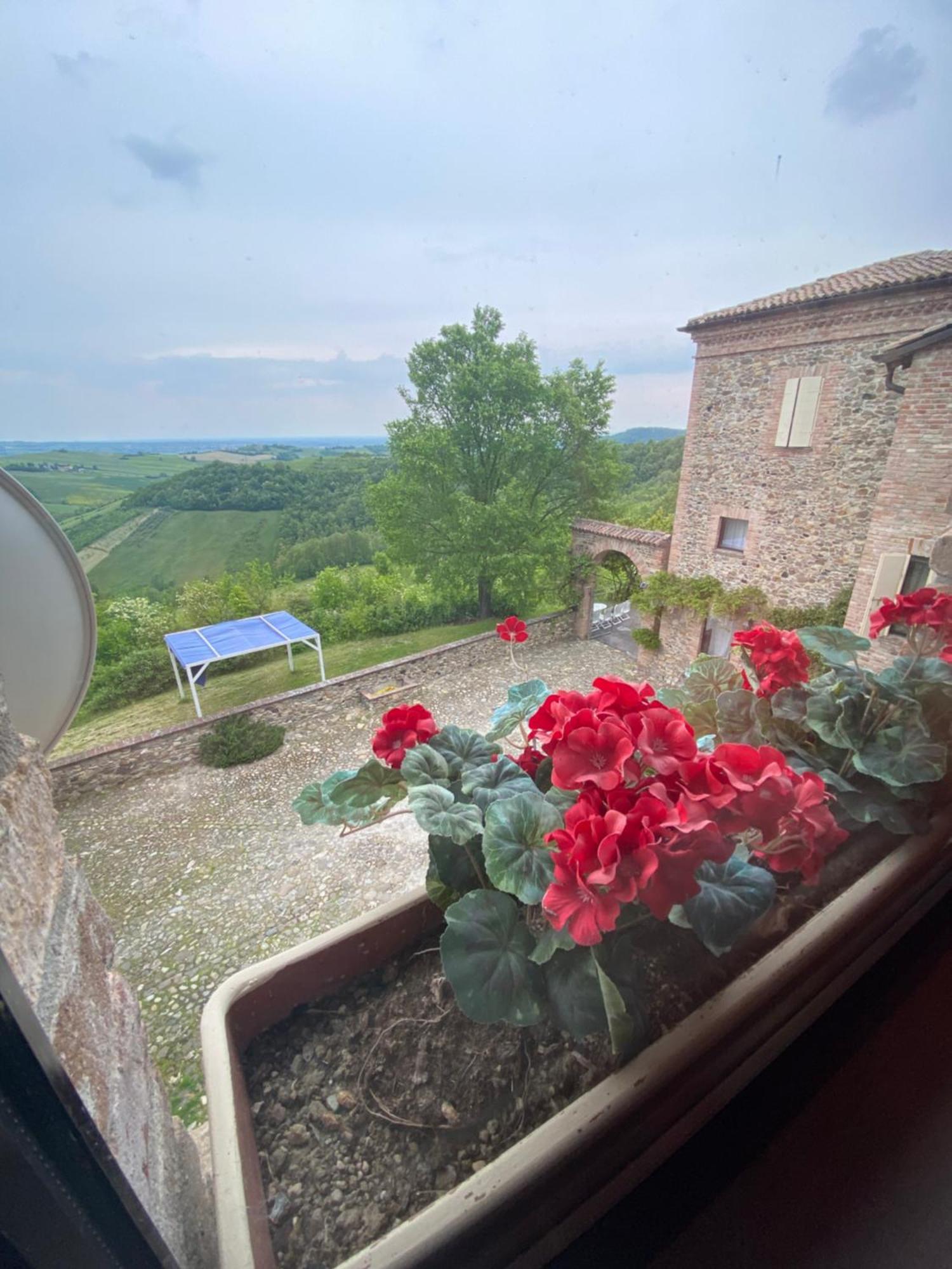 B&B Le Ginestre Sala Baganza Eksteriør bilde